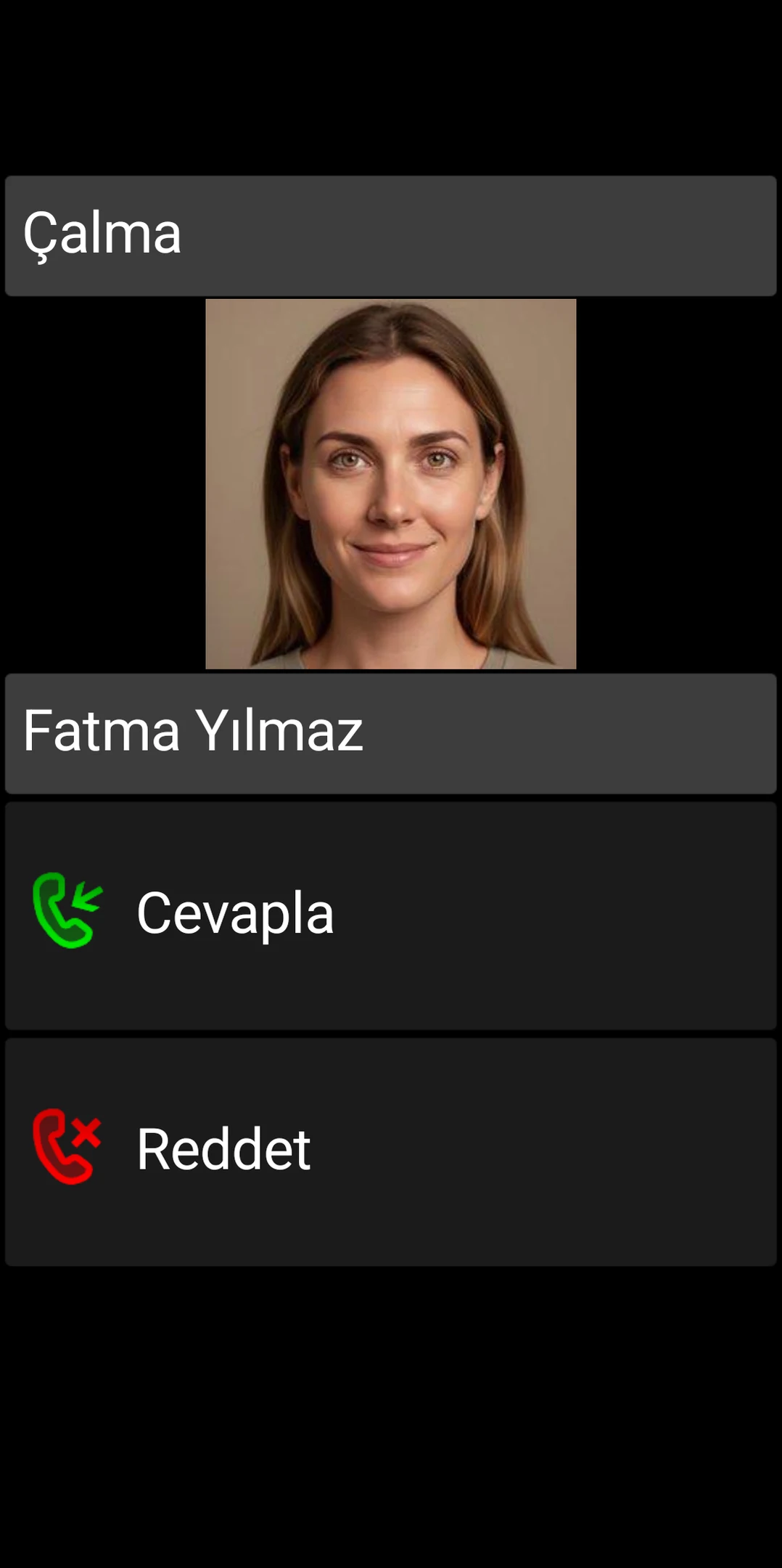 Büyük Yanıtla ve Reddet kontrollerine sahip BIG Phone gelen arama ekranı