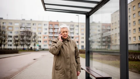 Vähendage juhuslikke puudutusi Android-telefonikõnede ajal